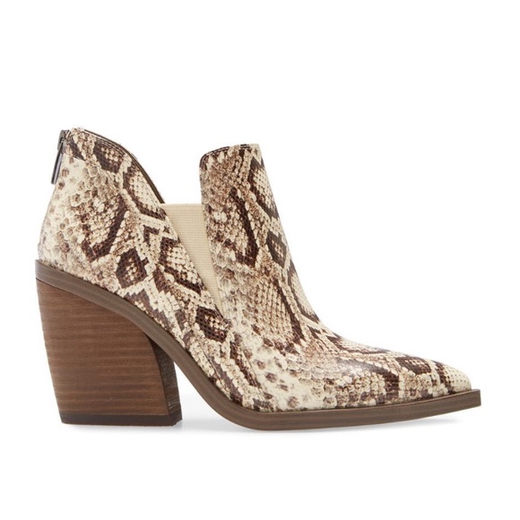 NEW Vince Camuto Gradina Snake Python Booties Boots - Picture 2 of 7